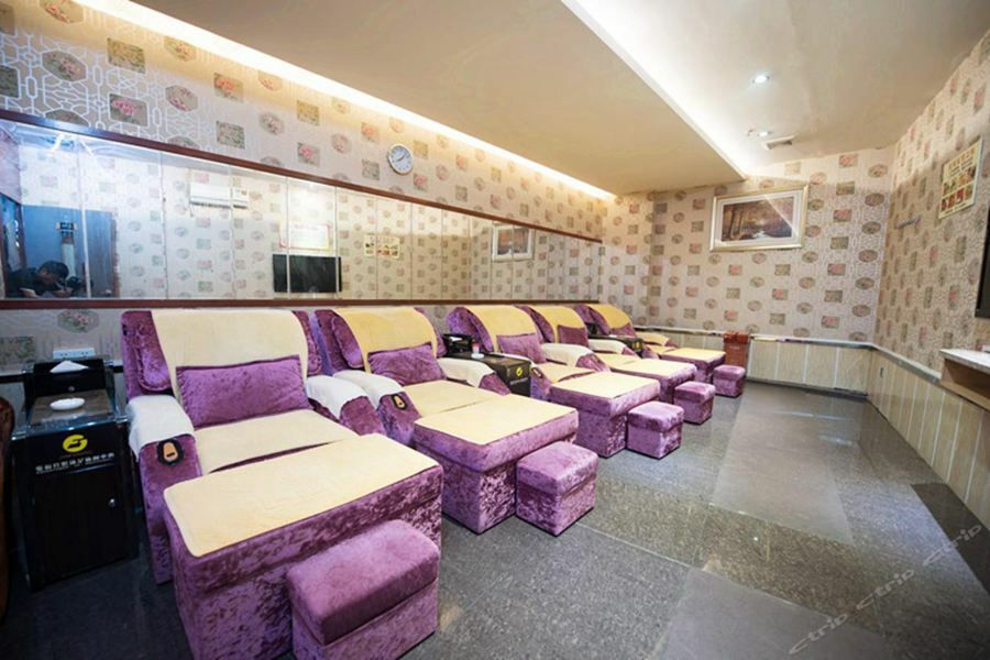 Guangzhou Junfu Hotel Panyu Nanpu Chencun Екстер'єр фото